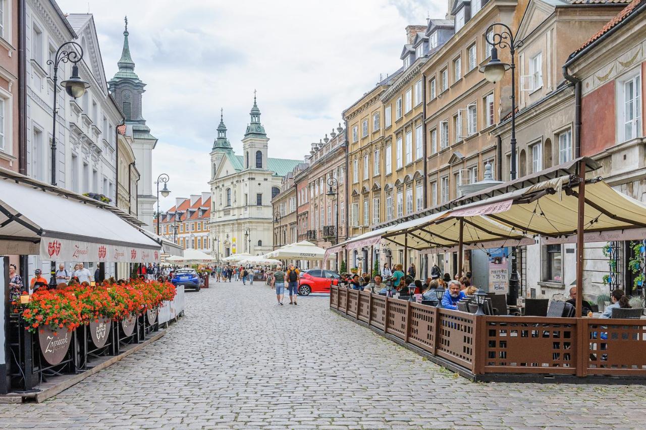Amazing Apartment On Plac Zamkowy Warsaw Exterior photo